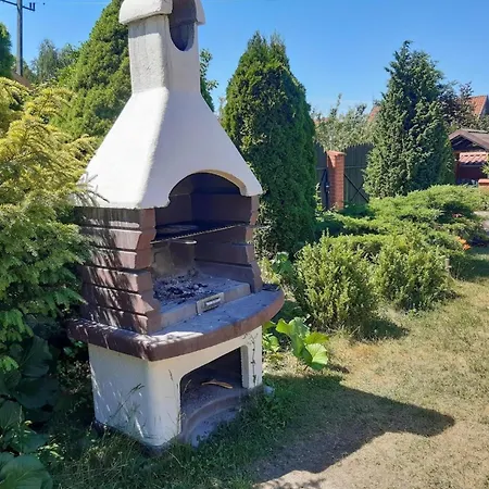 Tatil Evi With A Garden, Close To The Pluski